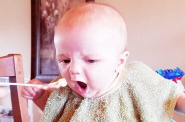 Funny Baby Eating Fails Moments - Funny and Fails Baby Videos