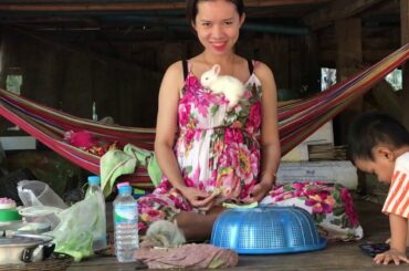 LOVELY SMART GIRL PLAYING CUTE RABBITS AT HOME HOW TO PLAY WITH RABBITS & FEED BABY RABBITS #2