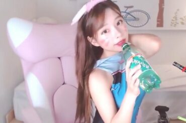 🔴 Cute Korean Girl Streaming Live In Playboy Bunny Outfit (Webcam) 💕💖 ✨ (可愛い女子高生 JKライブ配信)