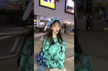 #112 Come and see! I found a cute bunny girl on the side of the road