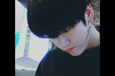 Cute bunny is here armies 😏😏