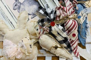 2 DIY FARMHOUSE SPRING EASTER DECOR No Sew Fabric Rabbits & Carrots (95)