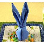 Easy Napkin Design - Bunny Napkin Fold