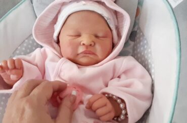 Pretty in Pink! Cute Bunny Outfit!!