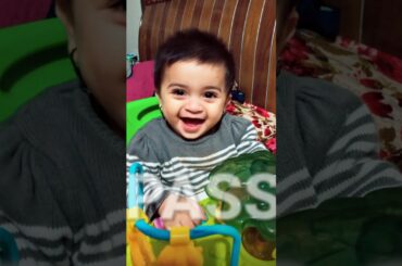 pass ao main tumhe cute baby whatsapp status