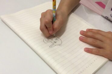 Drawing a cute bunny and you won’t Belive how cute it looks 🤩 ( no colour)