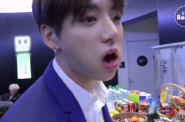 cute moments of jungkookie. 🐰🐰🐰