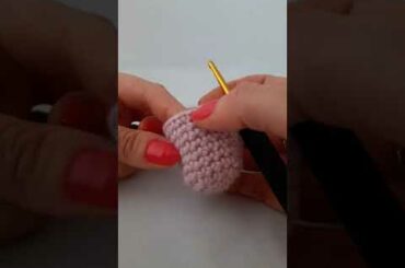 Bunny Video Tutorial 7 - How to Slip Stitch and fasten off