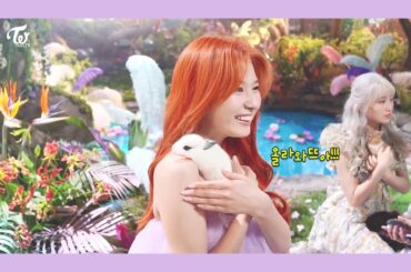 [ENG] TWICE Sana loves Baby Rabbit 🐰