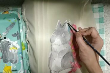 Painting my cute rabbit on shirt