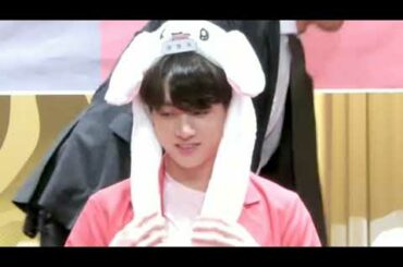 Jungkook : the baby bunny 🐰