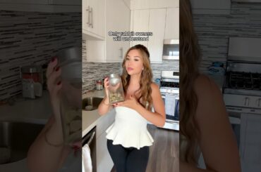 How to summon a bunny in 1 easy step! #rabbit #funny