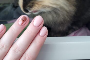 Shocked at my manicure