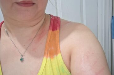 Someone didn't appreciate my 5mins snuggle before bed 😤 he might be mad still about the ball snipping. Pic: art then artist lol 😆