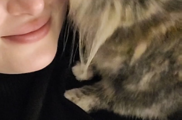 Breaking News: Kissy Bun Loves His Mama