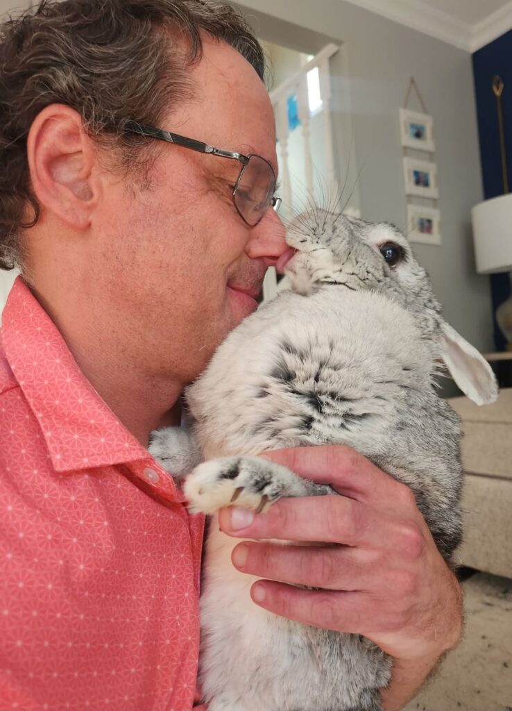 Happy Tuesday from Miss Maggie and me 😘 #bunnykisses