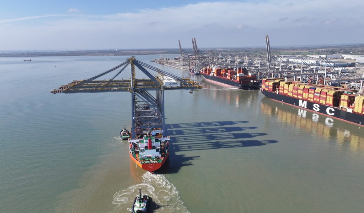 Four of Europe’s Largest Quay Cranes Arrive At DP World’s UK Ports