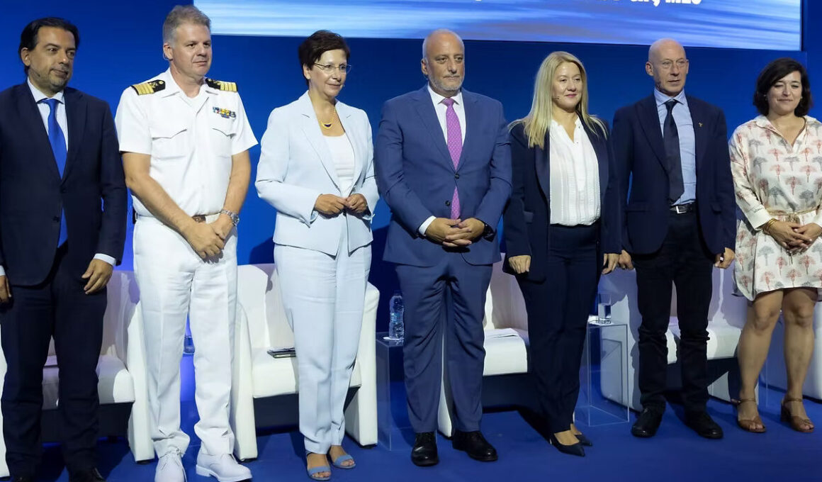 Unions call for stronger seafarer protections 20 years after MLC adoption