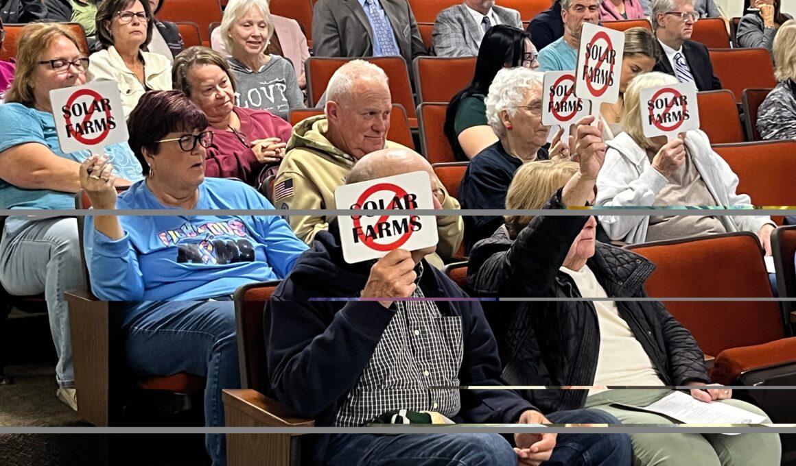 Will County Board gives split vote on three solar farm plans