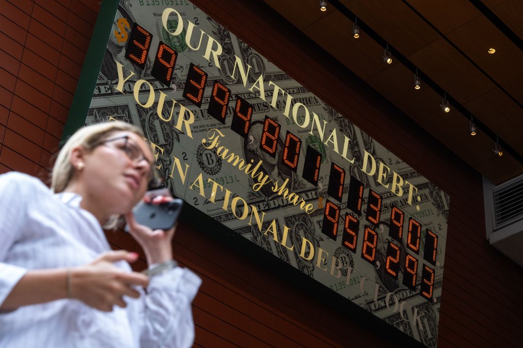 The National Debt Clock displaying the US public debt in New York.